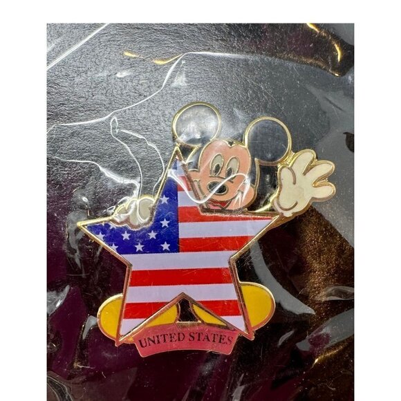 Disney Mickey Flag Series Trading Pin American Flag Star United States 7920 USA - Picture 3 of 9